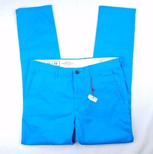 Club Monaco Connor modern slim fit blue chinos